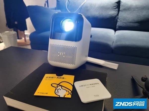 在众多家用投影仪牌子当中,哪款家用投影仪值得推荐给学生党?