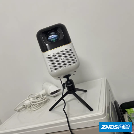投影仪怎么使用?新手刚买回来,求靠谱大神指导!