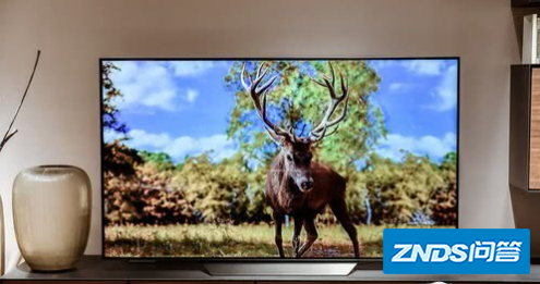 买电视的时候,是应该选传统液晶还是选OLED的?
